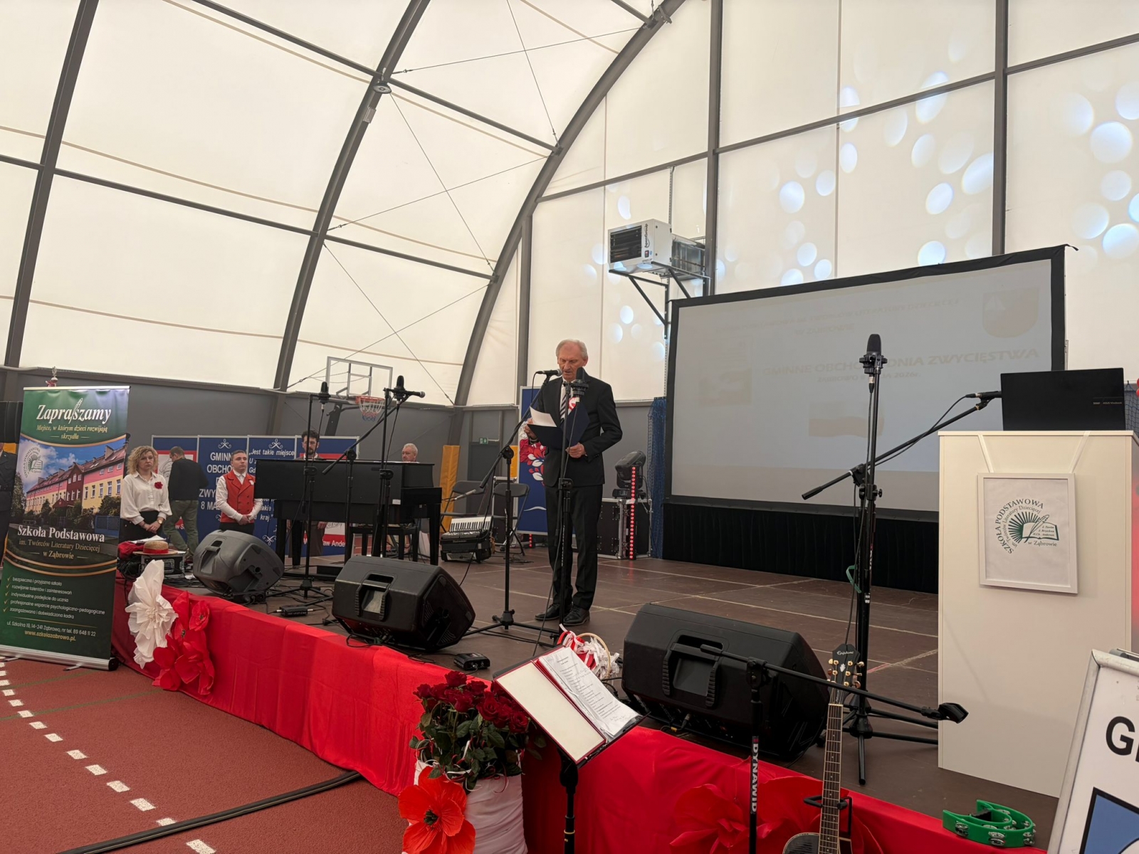 {{ item.nazwa }}