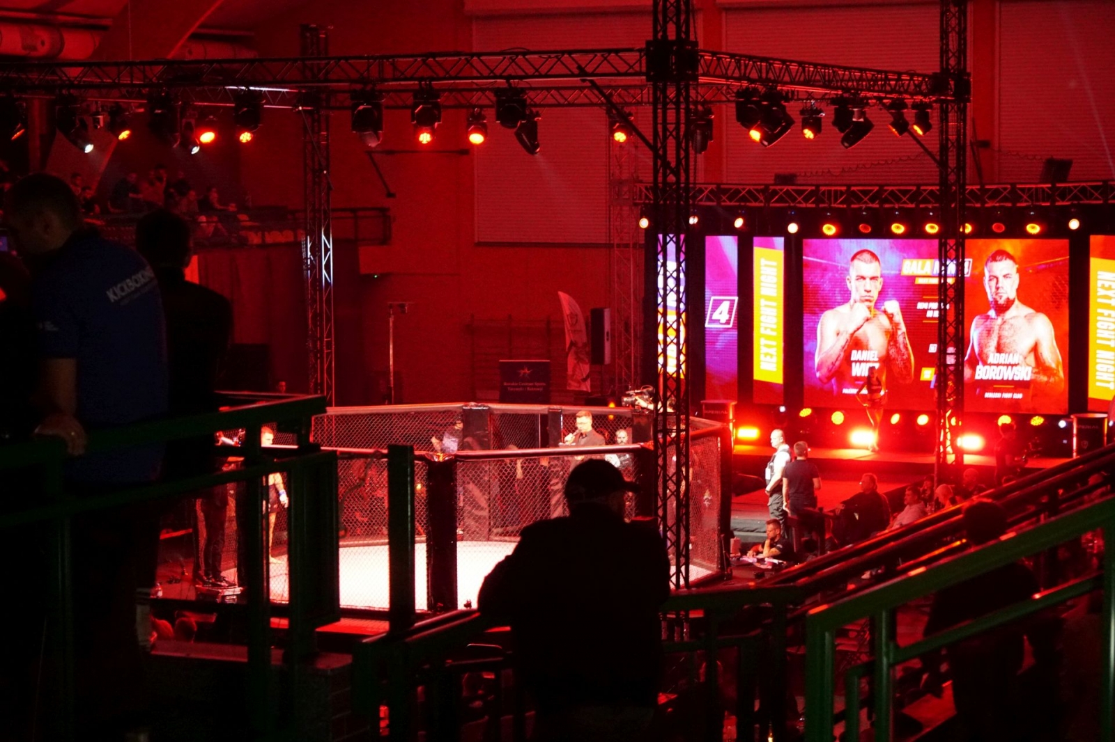 {{ item.nazwa }}